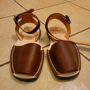PONS sandals with ankle strap size 8